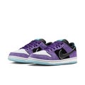 Nike SB Dunk Low Pro x Hayley Wilson, black / court purple.