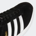 adidas Gazelle, core black / white / gold