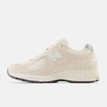 New Balance 2002R, calm taupe / angora