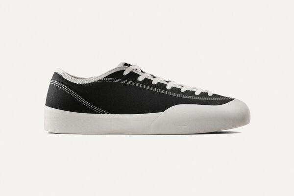 Village PM 1:30PM, black / whisper white