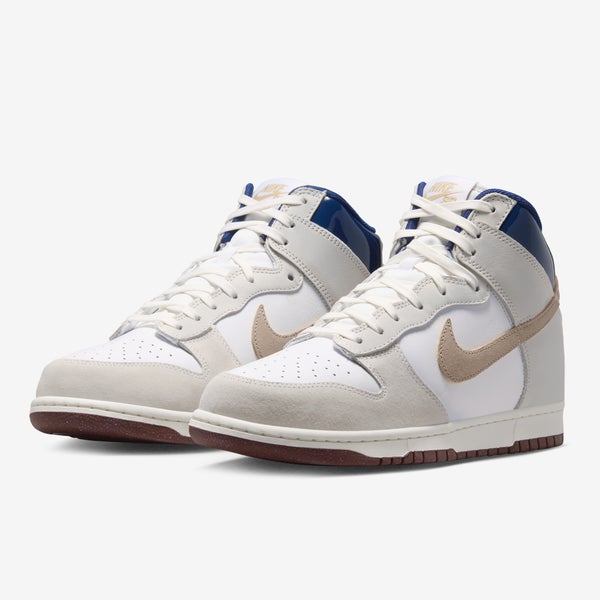 Nike SB X Beyond Store Dunk Hi, white / ivory / sand dune