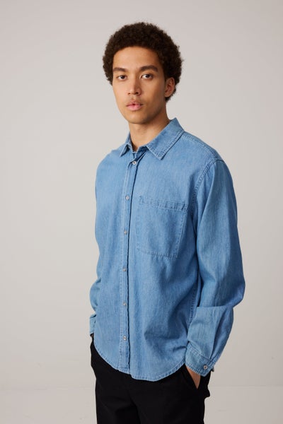 Makia Helm Shirt, washed blue