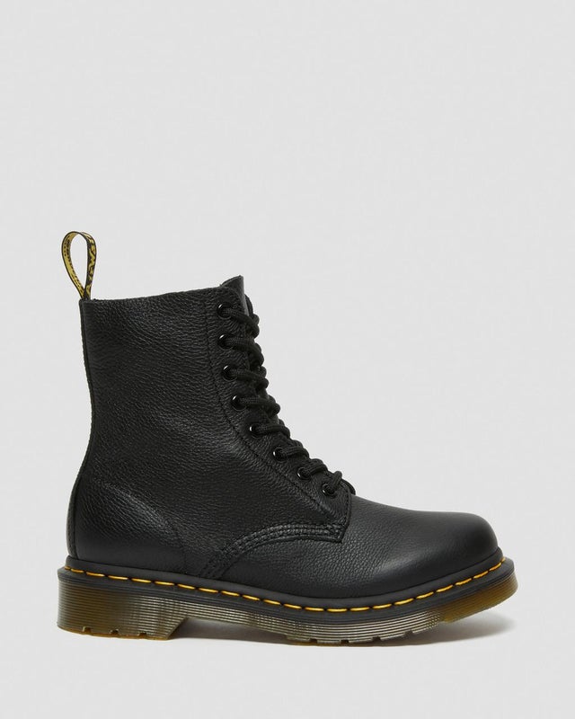Dr. Martens 1460 Pascal, black virginia