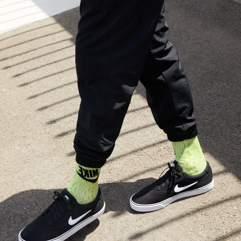 Nike SB Chron 2, black / white