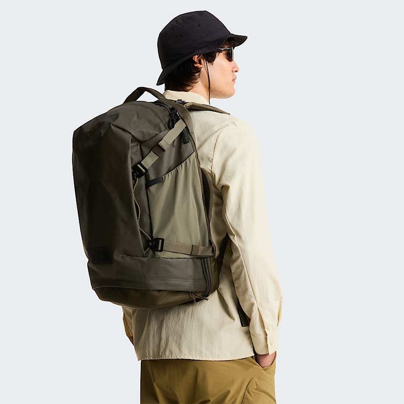 The North Face Base Camp Voyager Pro Travel Pack, new taupe green / tnf black