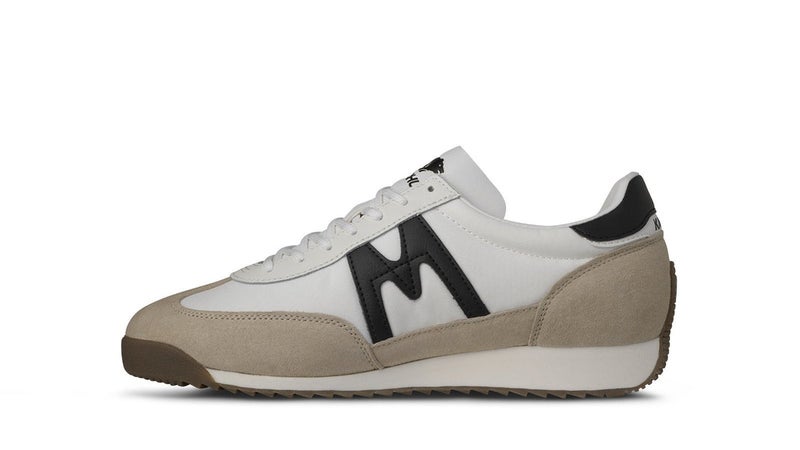 Karhu Mestari, silver lining / black