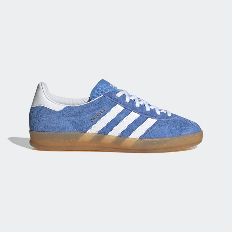 adidas Gazelle Indoor W, blue fusion / cloud white / gold metallic.