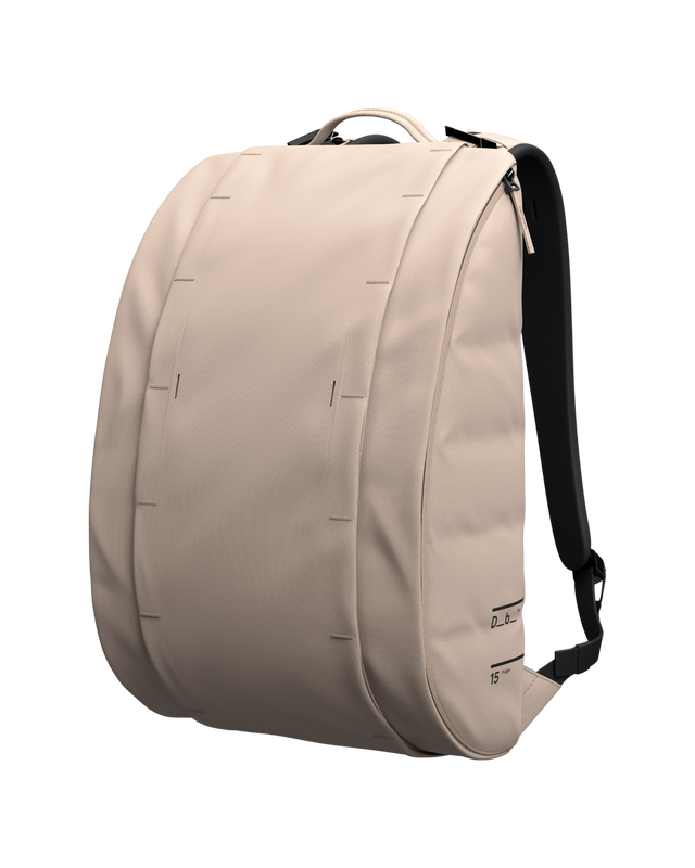 DB Hugger Base Backpack 15L, fogbow beige.