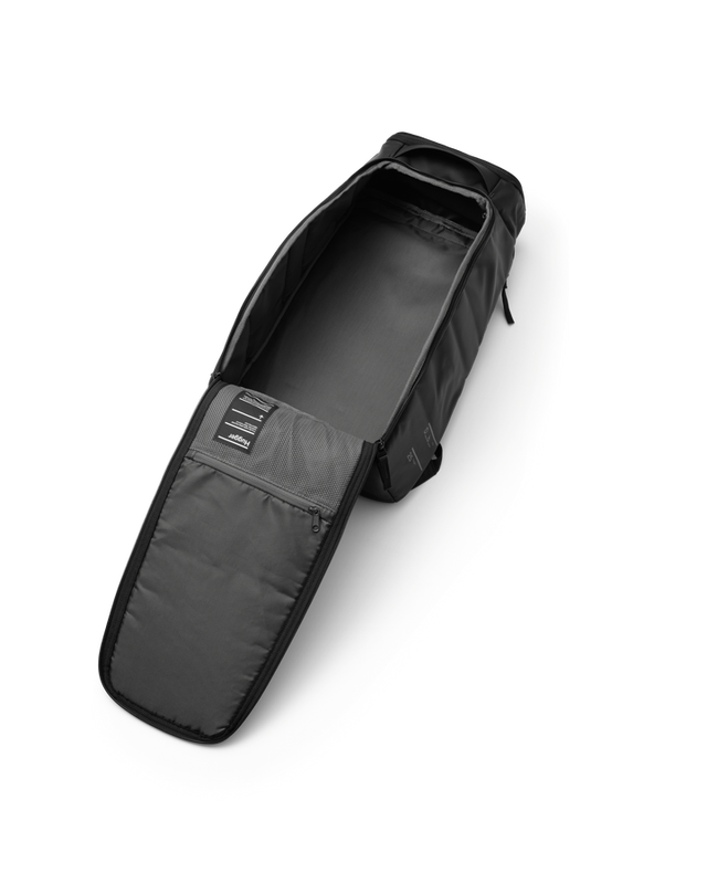 DB Hugger Backpack 25L, beige