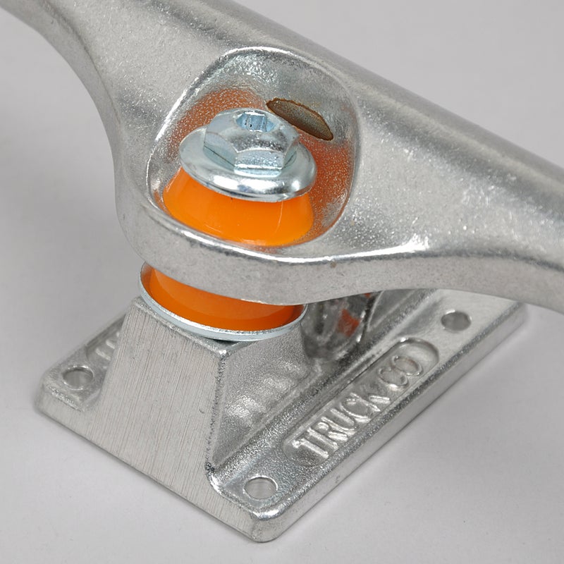 Independent Mid trucks, polished