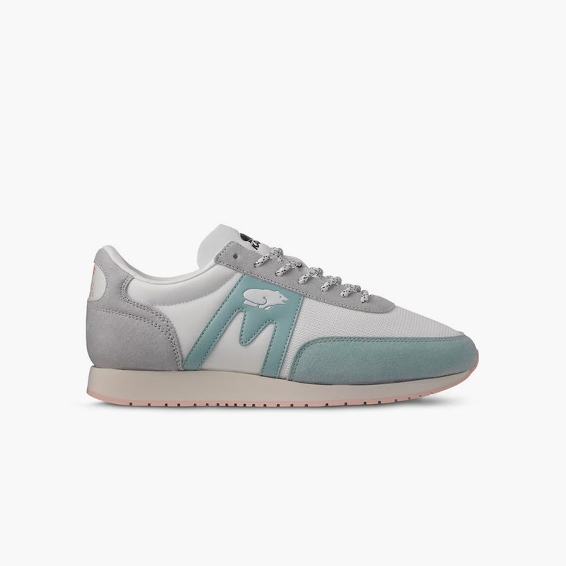 Karhu Albatross 82, lunar rock / surf spray.