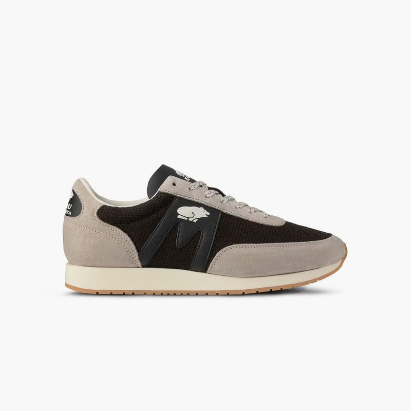 Karhu Albatross 82, silver lining / jet black.