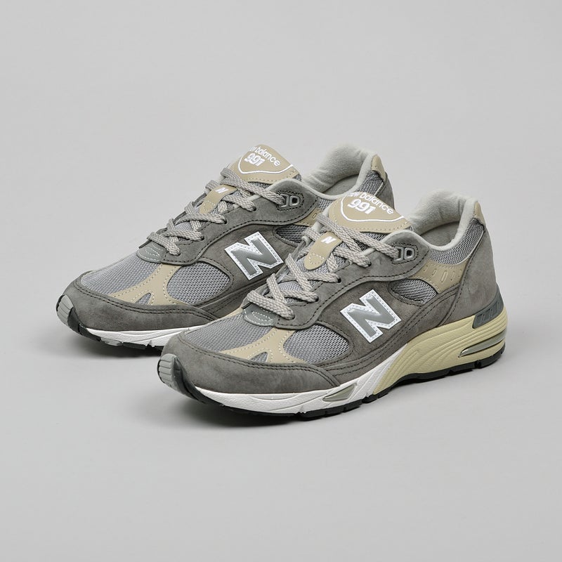 New Balance 991 'Made in England' Women's, grey / catalogue pack