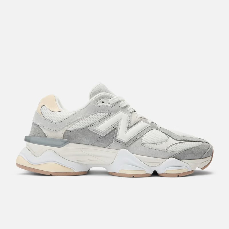 New Balance 9060, grey / beige