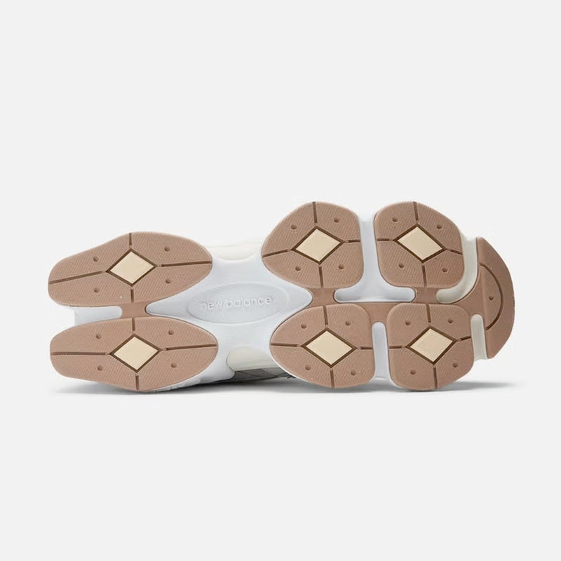 New Balance 9060, grey / beige