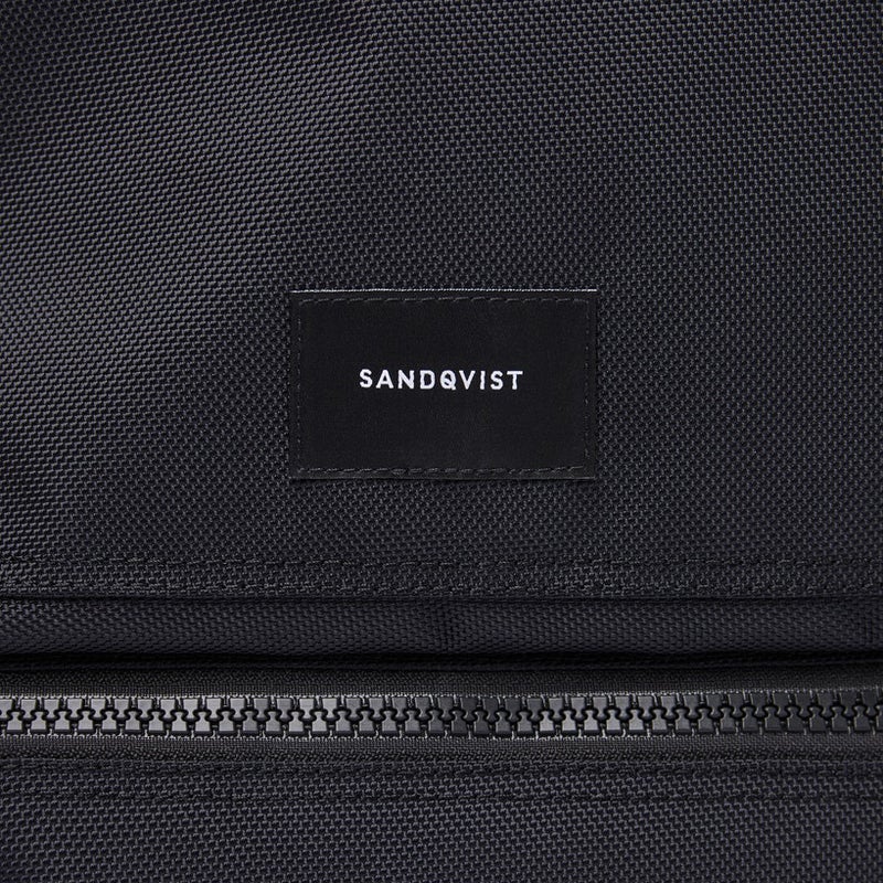 Sandqvist Jonas, black