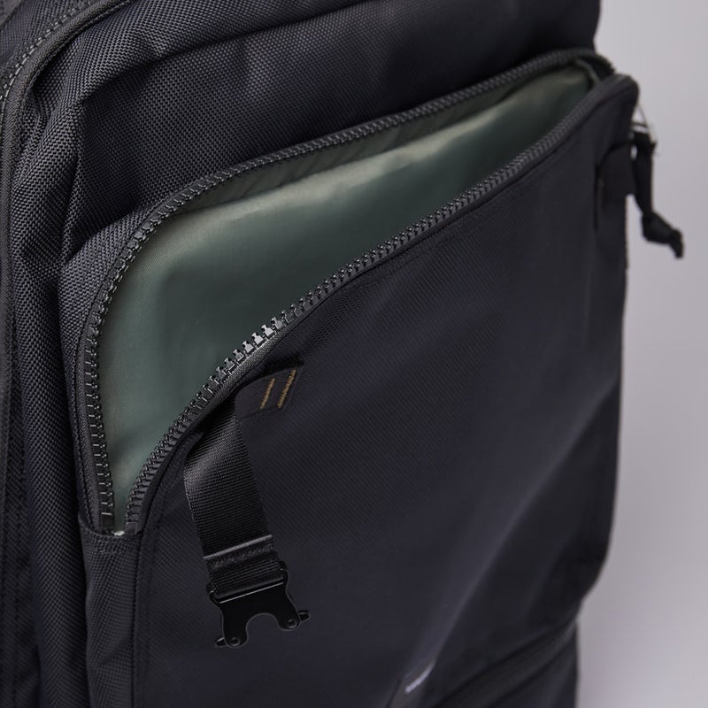 Sandqvist Jonas, black