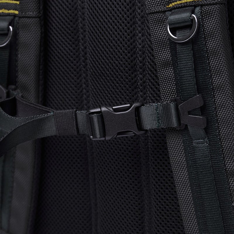 Sandqvist Zeke, black