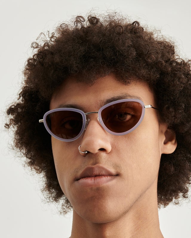 Sun Buddies Left Eye, milky lavender / silver