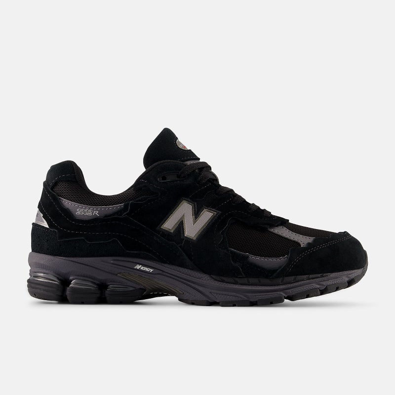 New Balance 2002 'Protection Pack' GORE-TEX, black / magnet