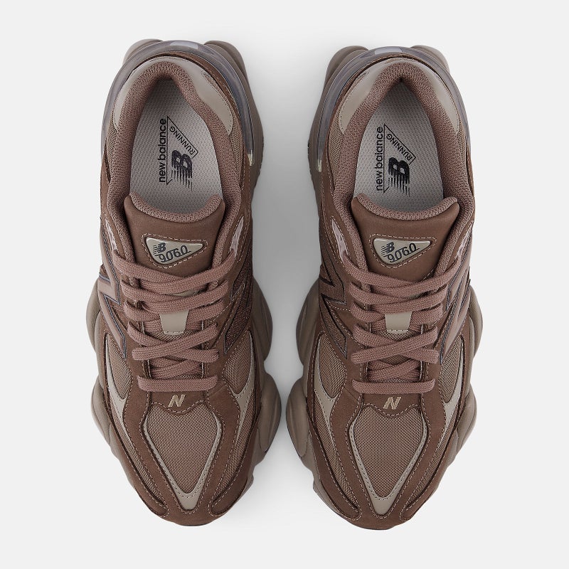 New Balance 9060, cortado / dockside