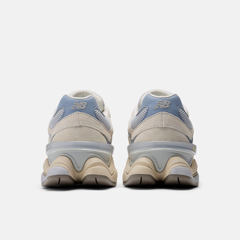 New Balance 9060, pearl grey / linen