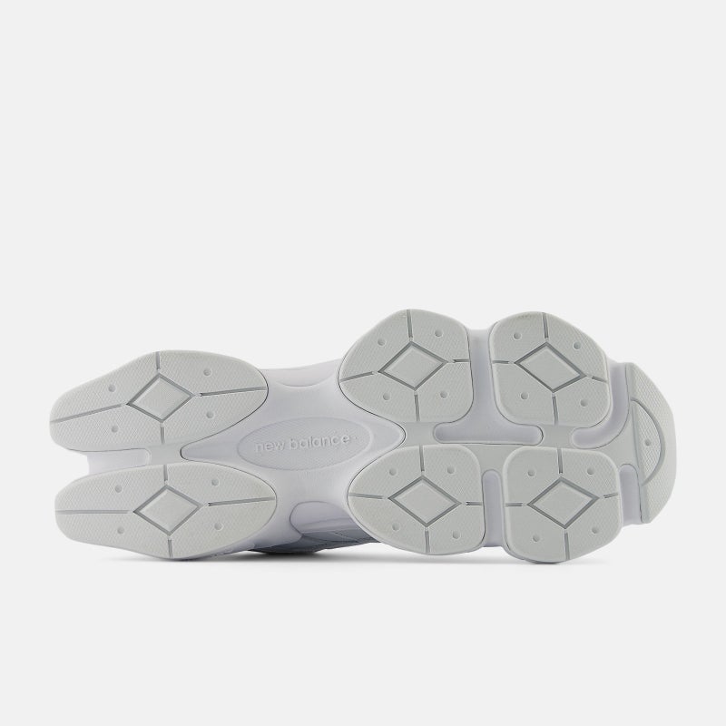 New Balance 9060, triple white