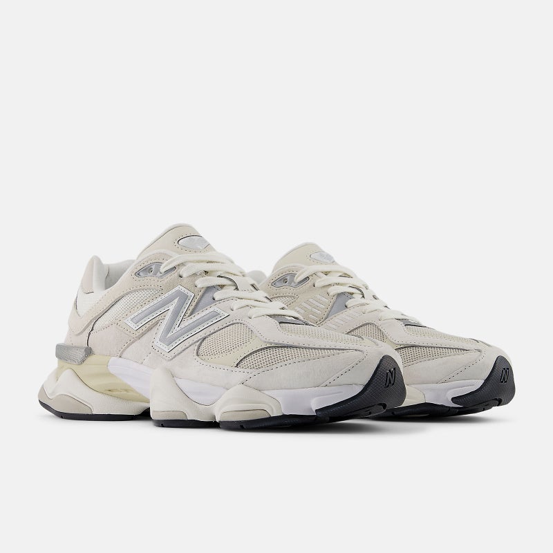 New Balance 9060, sea salt / moonbeam