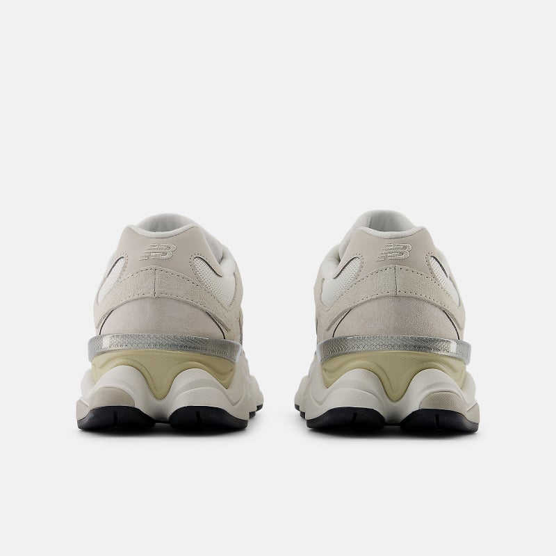New Balance 9060, sea salt / moonbeam
