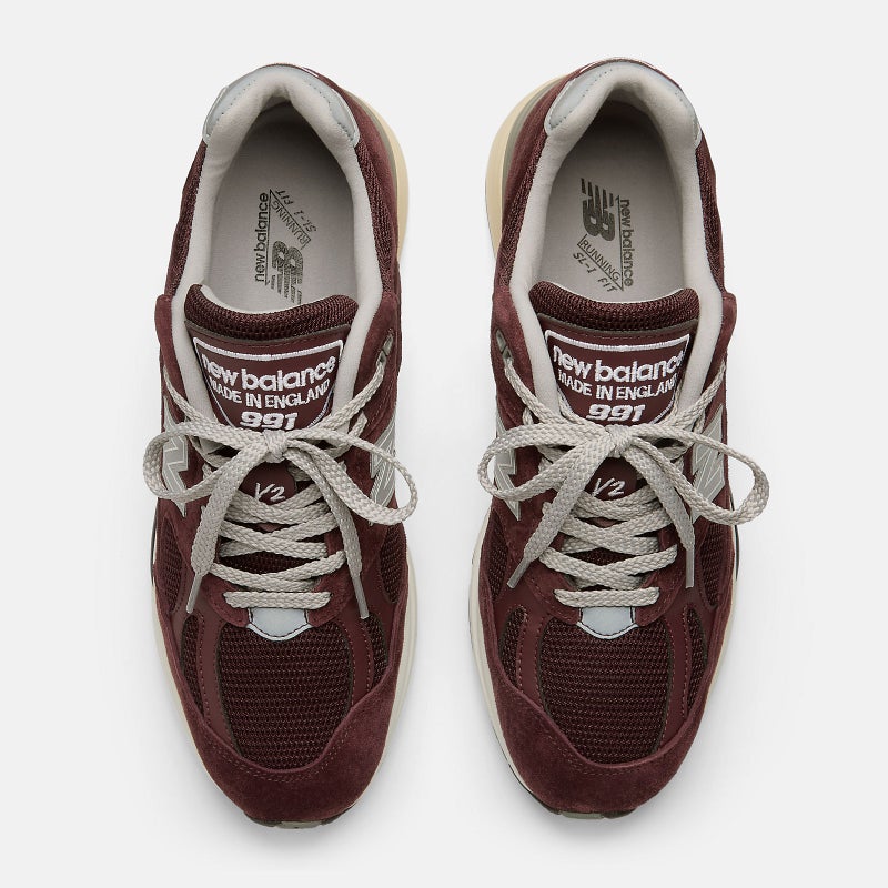 New Balance Made In UK 991 V2, catawba grape / silver / naval academy